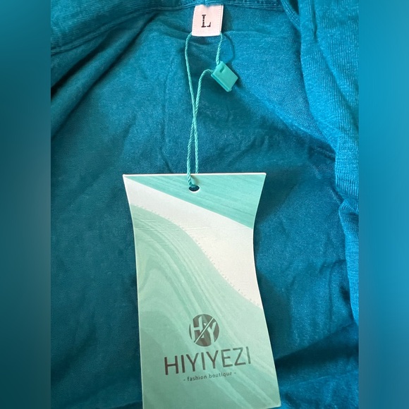 HIYIYEZI Cardigan - Picture 4 of 5